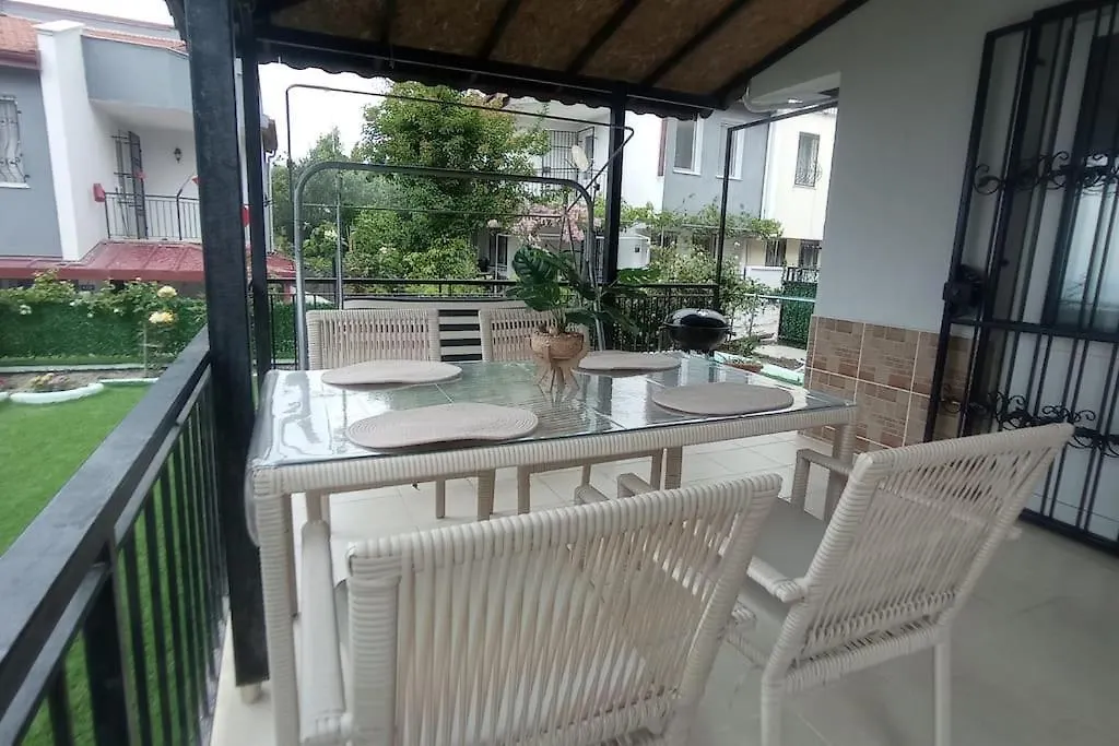 Cozy House With Sea View&Garden Villa Aydin
